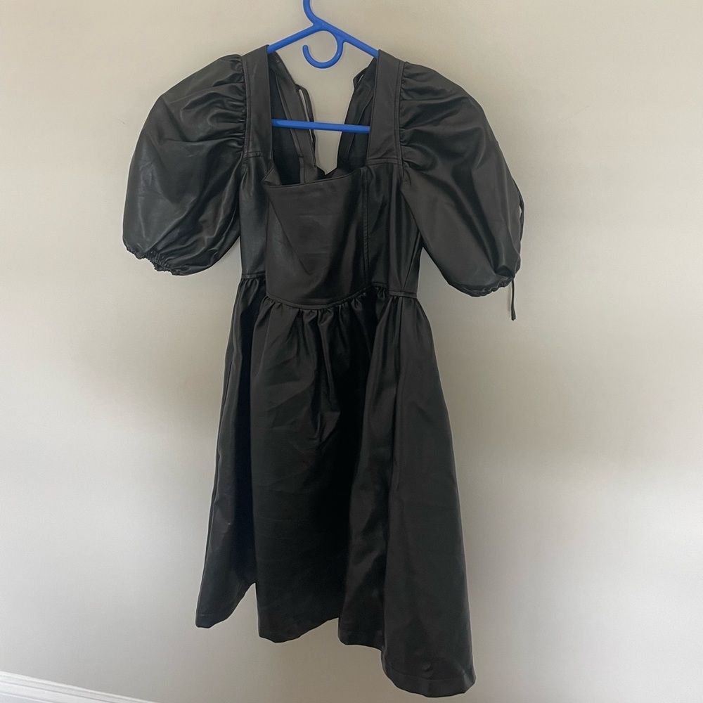 BLACK LEATHER DRESS